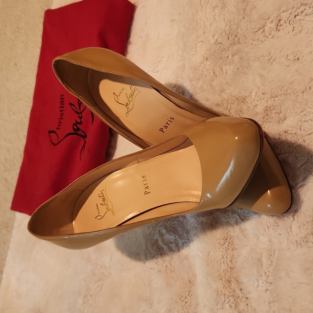 Christian Louboutin nude heels